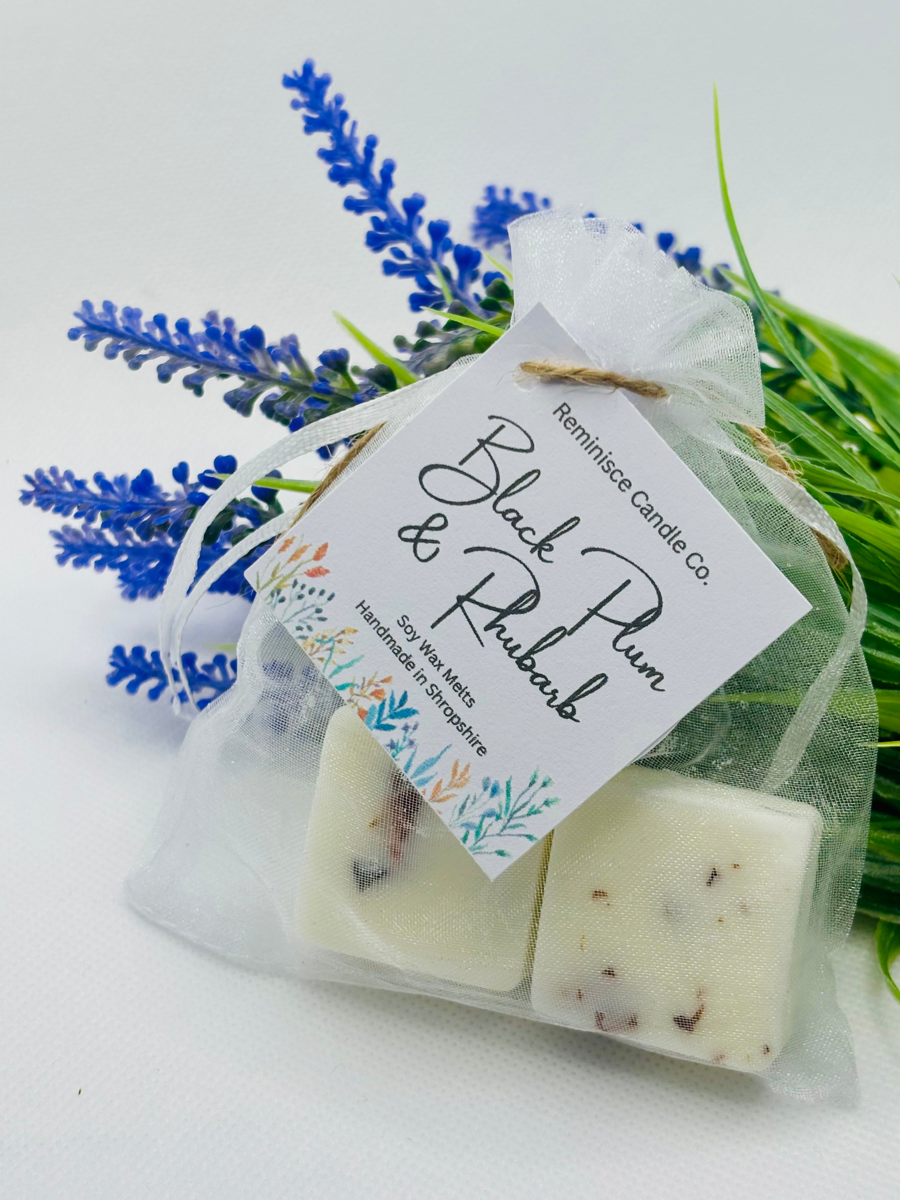 Black Plum & Rhubarb - Botanical Soy Wax Melts